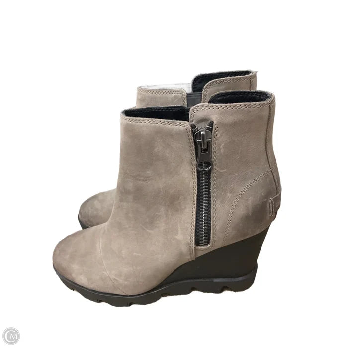 Boots Ankle Heels By Sorel In Brown, Size: 6.5